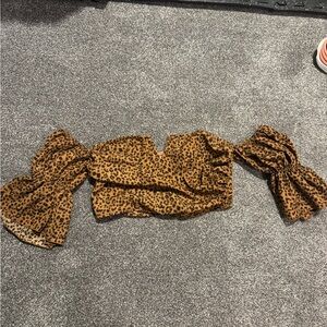 Leopard Print Off-Shoulder Top